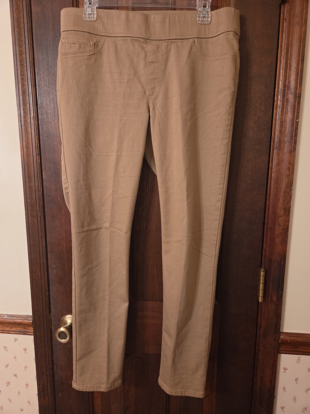 Ralph Lauren Women's Straight Leg Pants in Tan